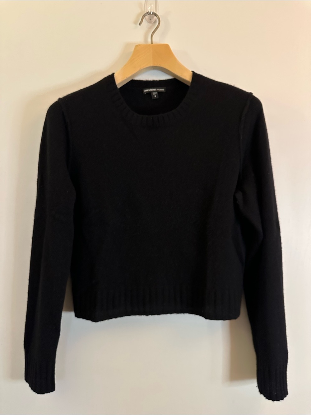 JAMES PERSE | Black Raglan Crewneck Cashmere Sweater
